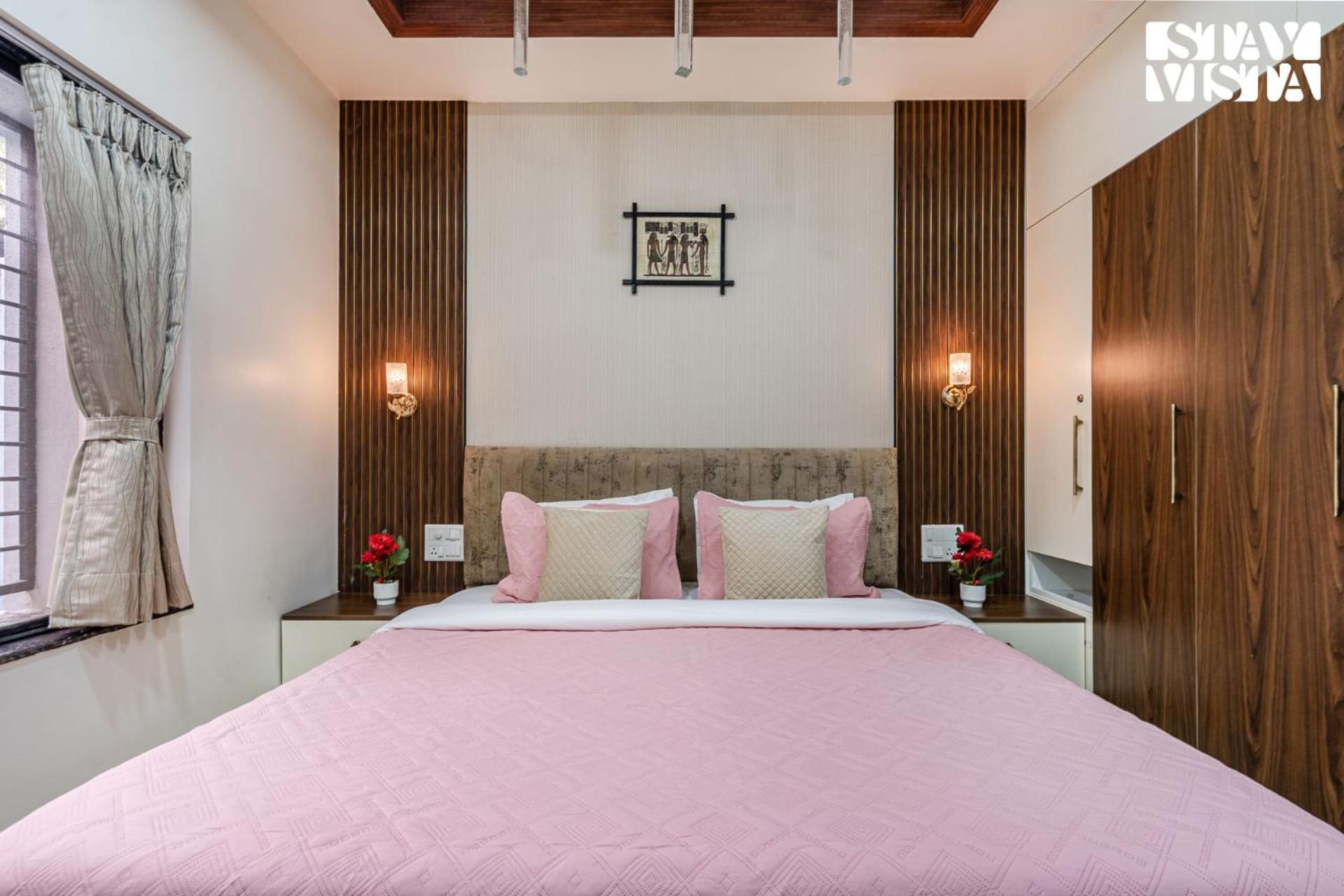Serenity Meadows With Pool By Veo - Part Of Stayvista Nashik Exterior foto