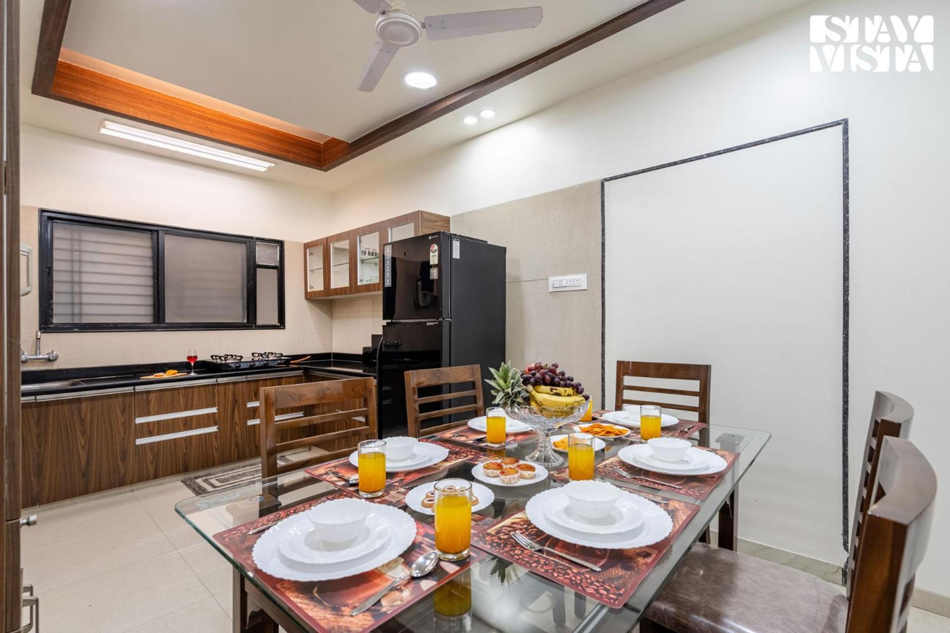 Serenity Meadows With Pool By Veo - Part Of Stayvista Nashik Exterior foto
